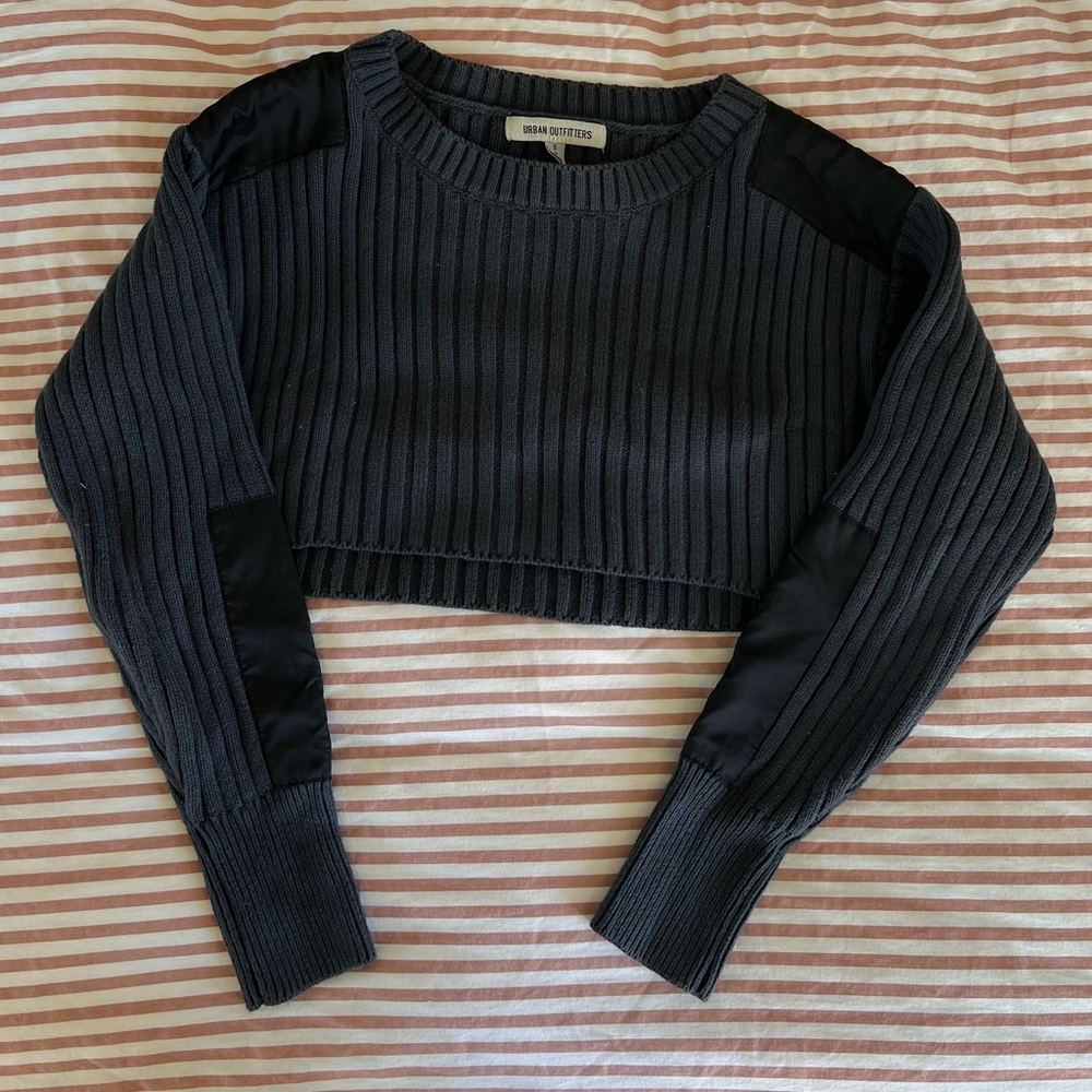 Urban Outfitters BDG Ultra Cropped Grey Rib Knit Sweater With Elbow Pad